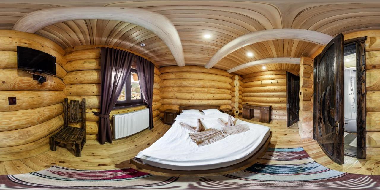 Hotel Berloga Pylypets à Pilipets Extérieur photo